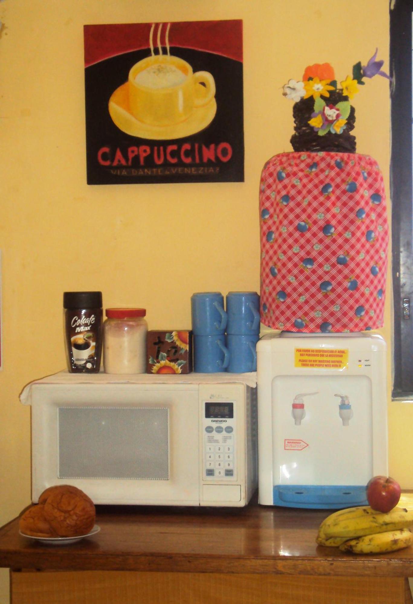 Hostal La Casa De Luis ปูแอร์โต บาเกริโซ โมเรโน ภายนอก รูปภาพ