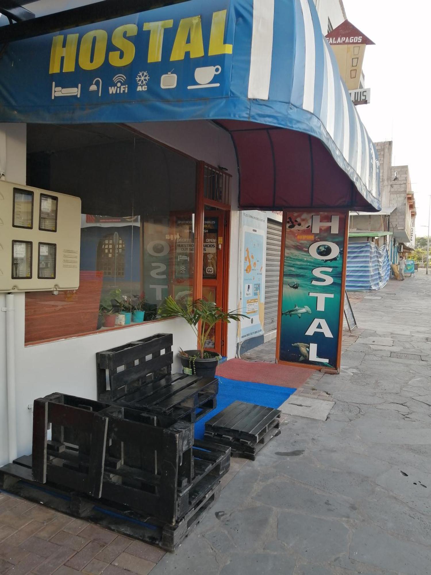 Hostal La Casa De Luis ปูแอร์โต บาเกริโซ โมเรโน ภายนอก รูปภาพ