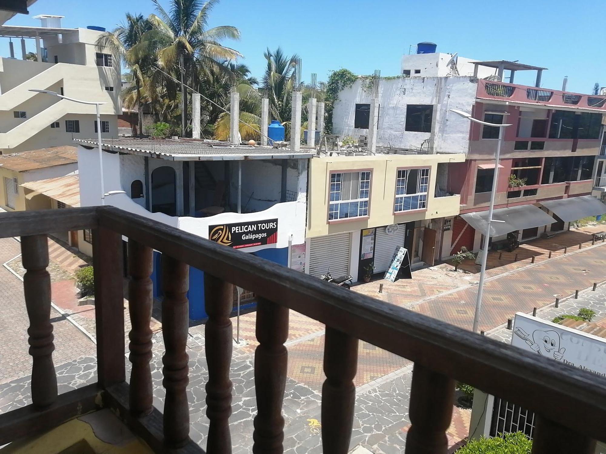 Hostal La Casa De Luis ปูแอร์โต บาเกริโซ โมเรโน ภายนอก รูปภาพ